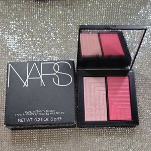NARS Dual-Intensity Blush - Soft Pink, Vibrant Pink - Adoration (discontinued)